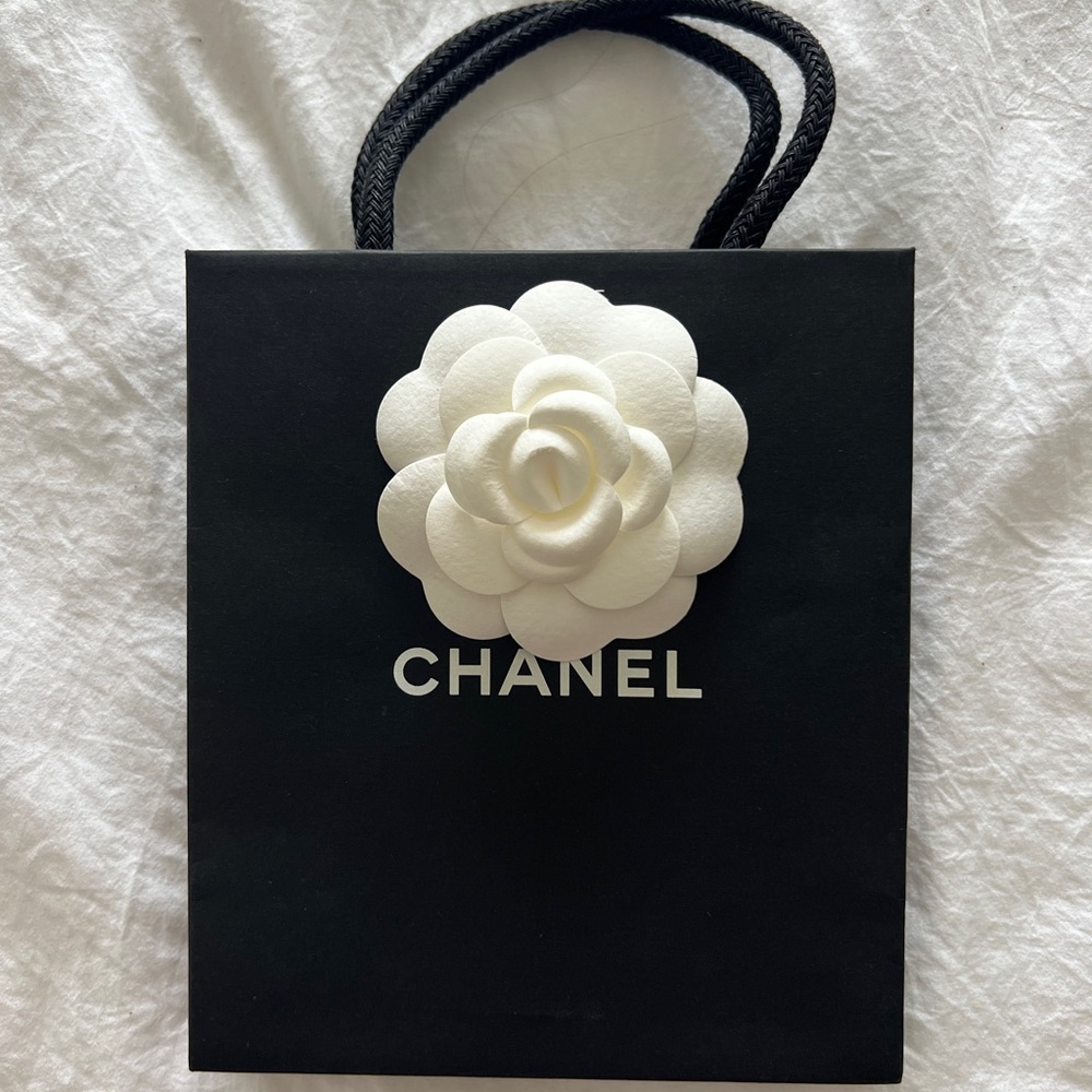 Chanel mini shopping bag with Camillia